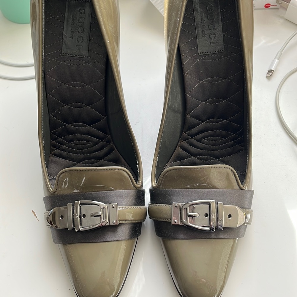 Green Vintage Gucci heels